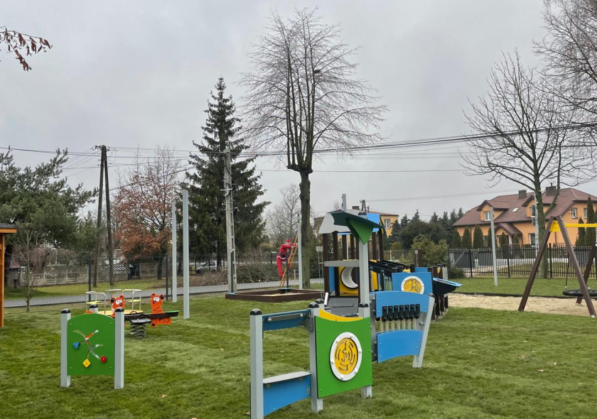 Wykonanie placu zabaw przy Gminnym Klubie Dziecięcym w ramach programu Aktywny Maluch 2025